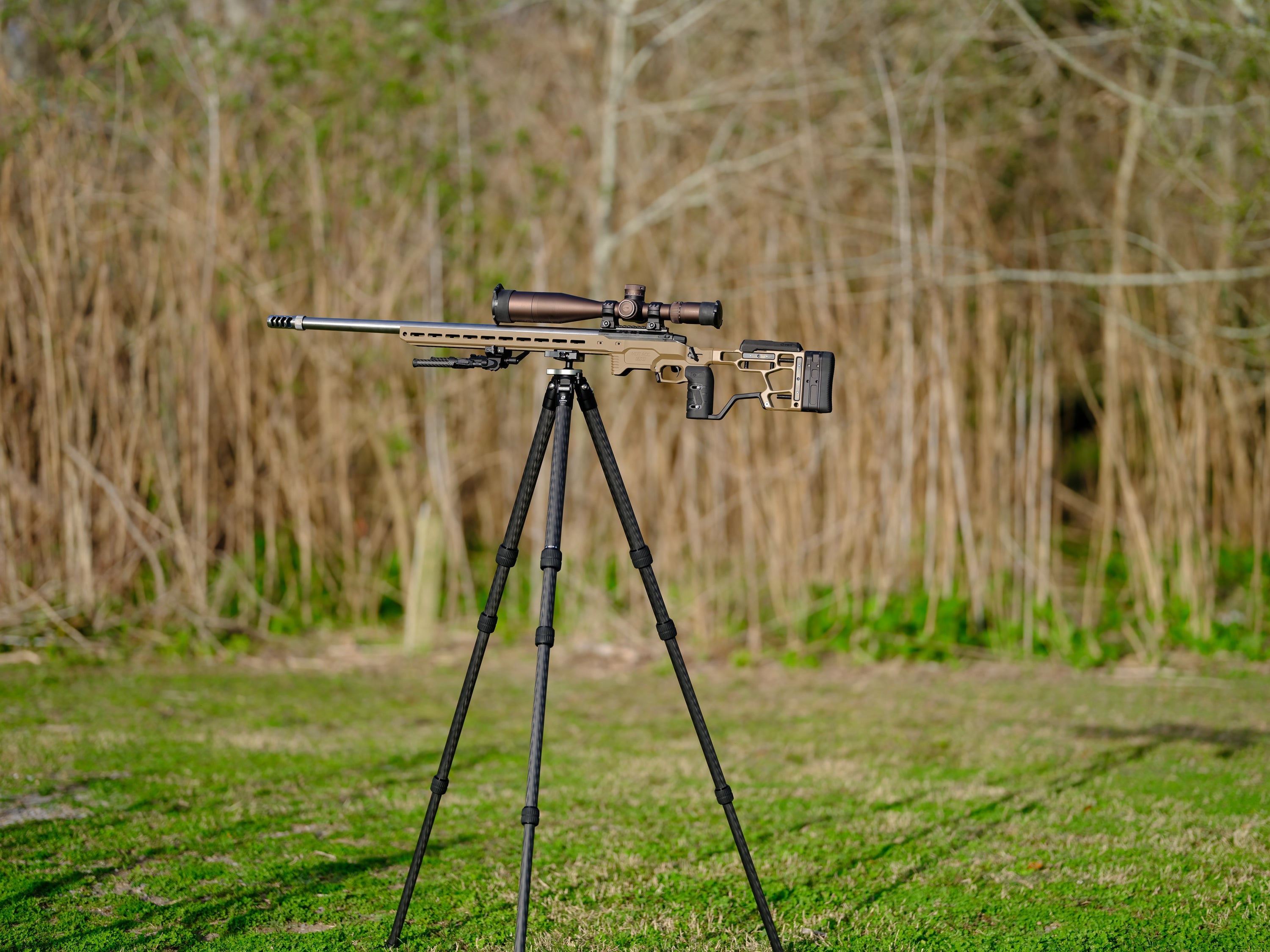 Leofoto ST-X Outdoors Tripod with Integrated Lever-Control Ballhead