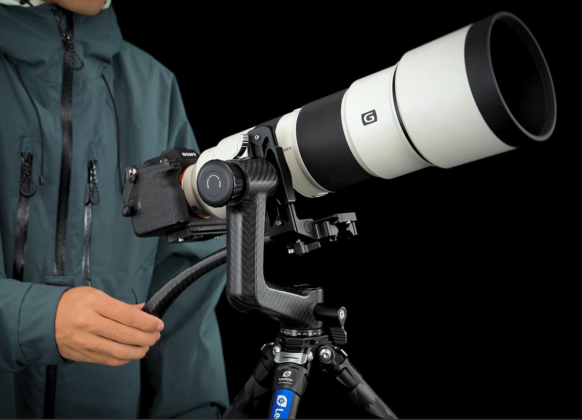 Leofoto PG-3SL (Lever-Release Clamp) Carbon Fiber Gimbal Head with Handle – Black / Green