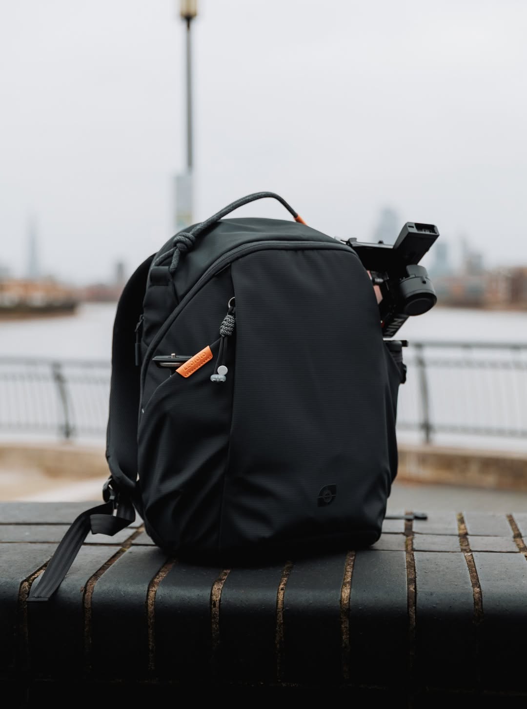 Leofoto Daily Lite Series Camera Backpack (Green / Gray / Midnight Blue)