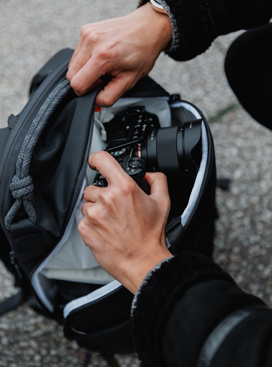 Leofoto Daily Lite Series Camera Backpack (Green / Gray / Midnight Blue)