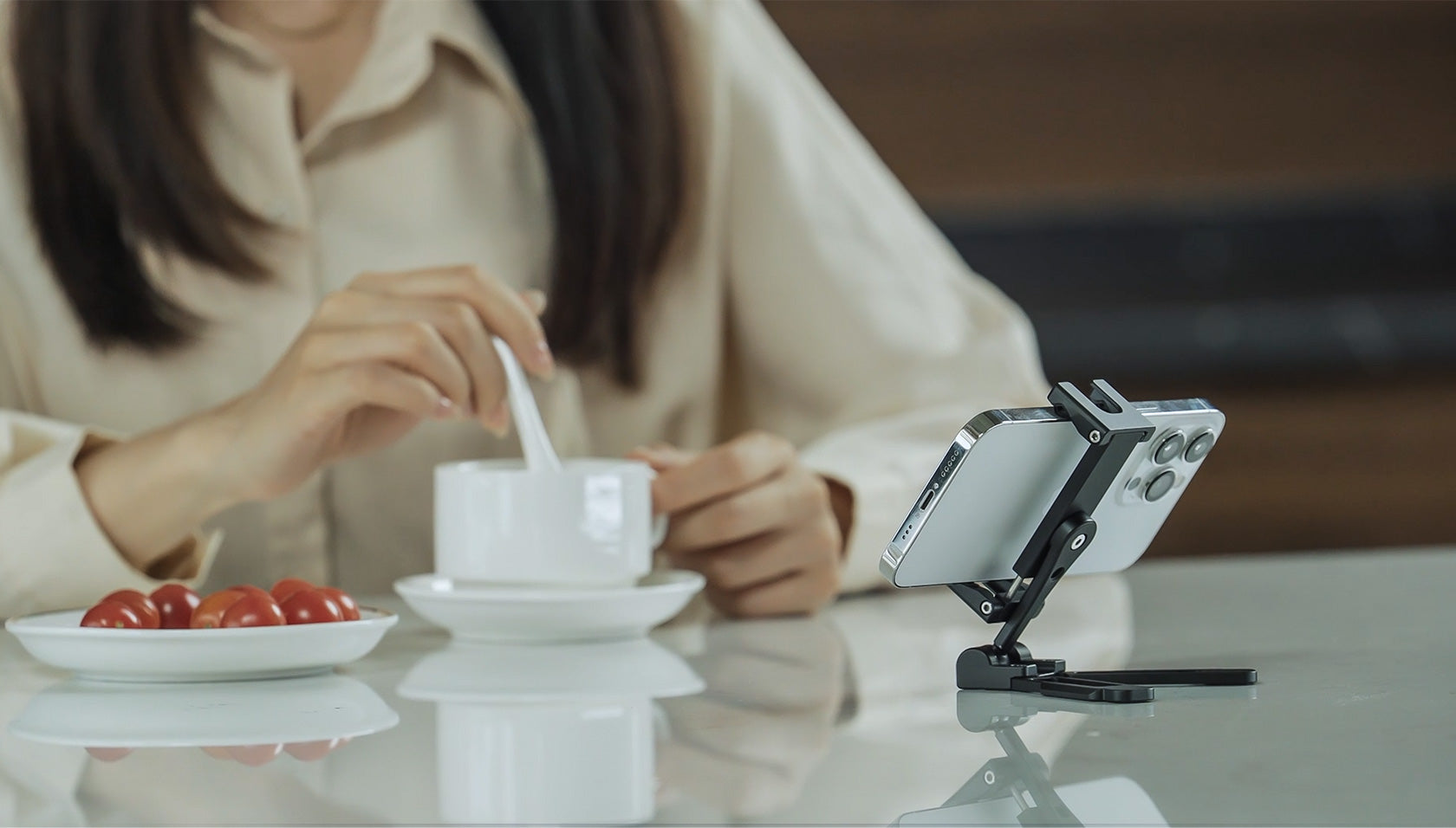 Leofoto PS-3 Multi-functional Foldable Cellphone Stand with Arca-Compatible Dovetail and Cold Shoe Mount