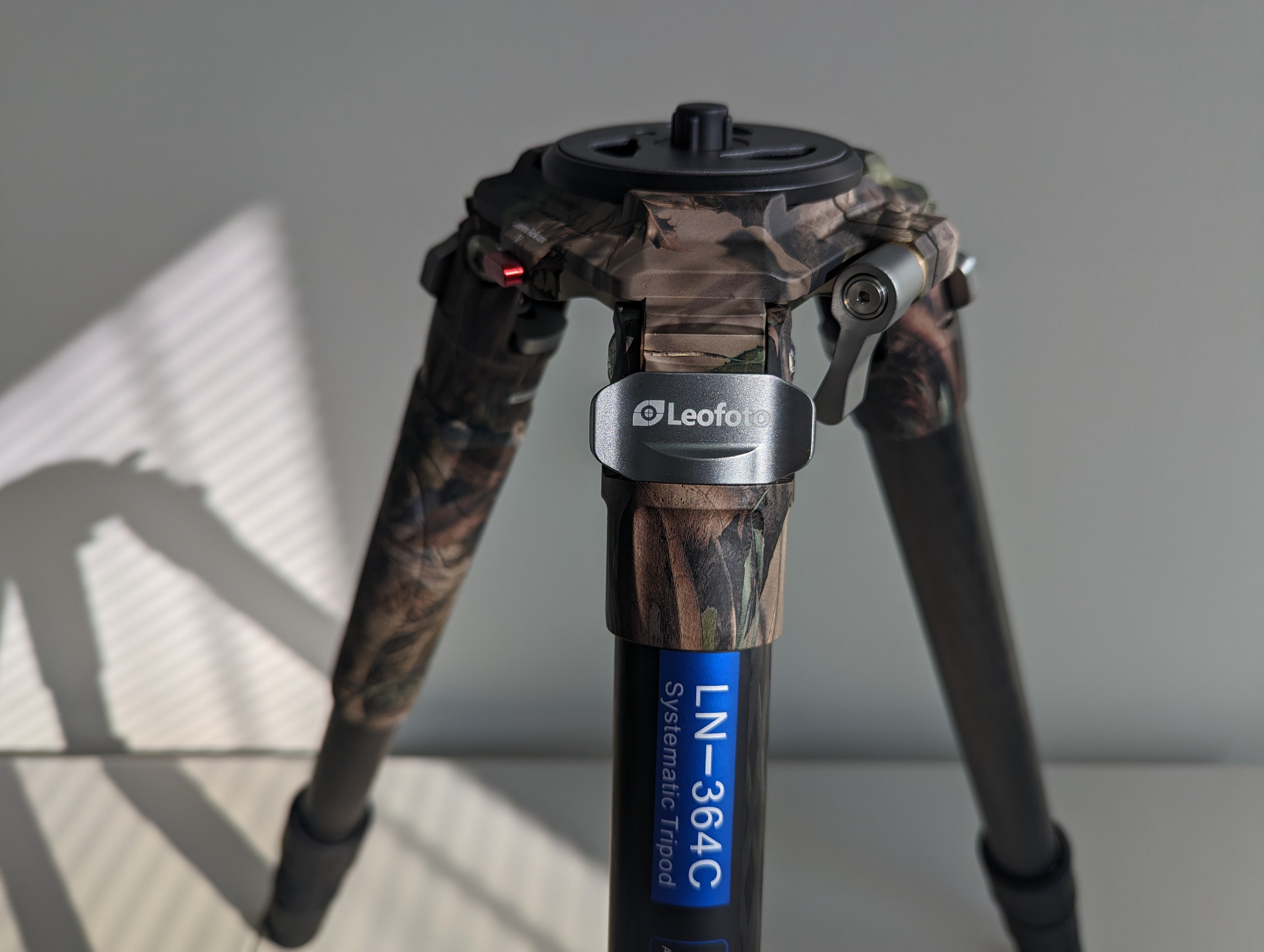 Leofoto LN-364C (Camo) Heavy Duty Tripod with 75mm Video Bowl+Platform & Bag