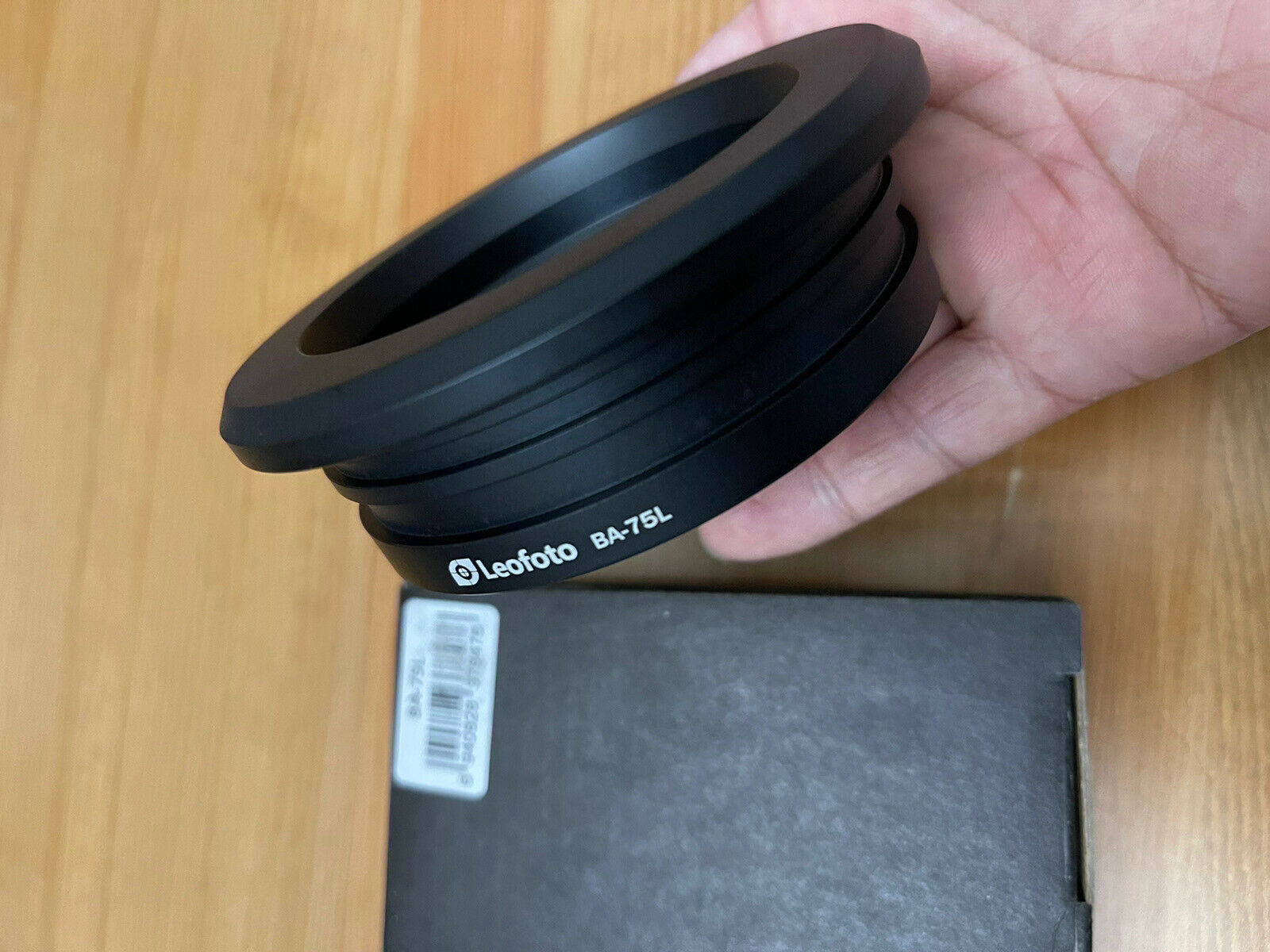 Leofoto BA-75L 100mm to 75mm Half-Bowl Video Head Adapter