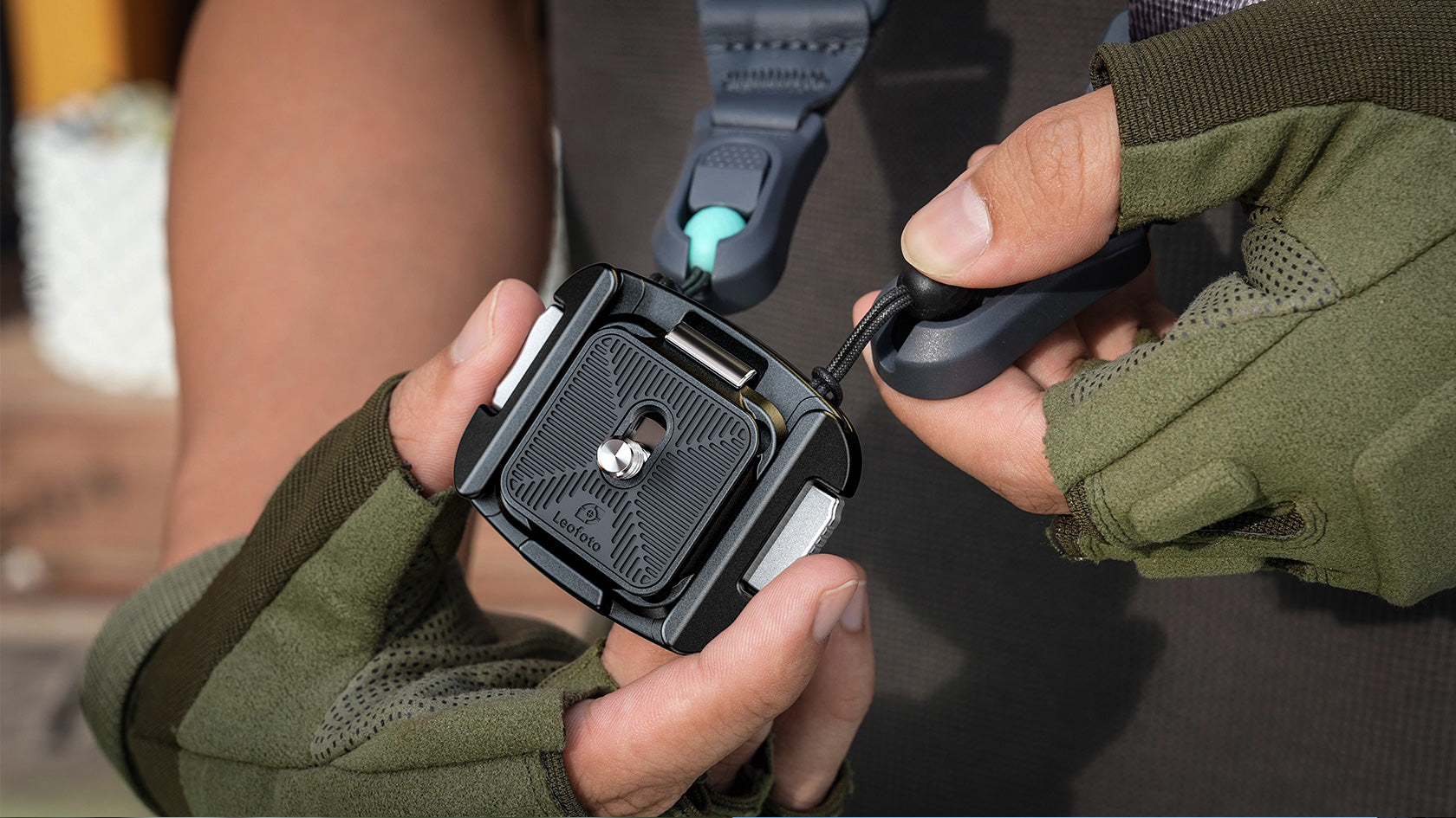 Leofoto QF-01 + QP-38 Camera Shoulder Strap Quick Release Kit