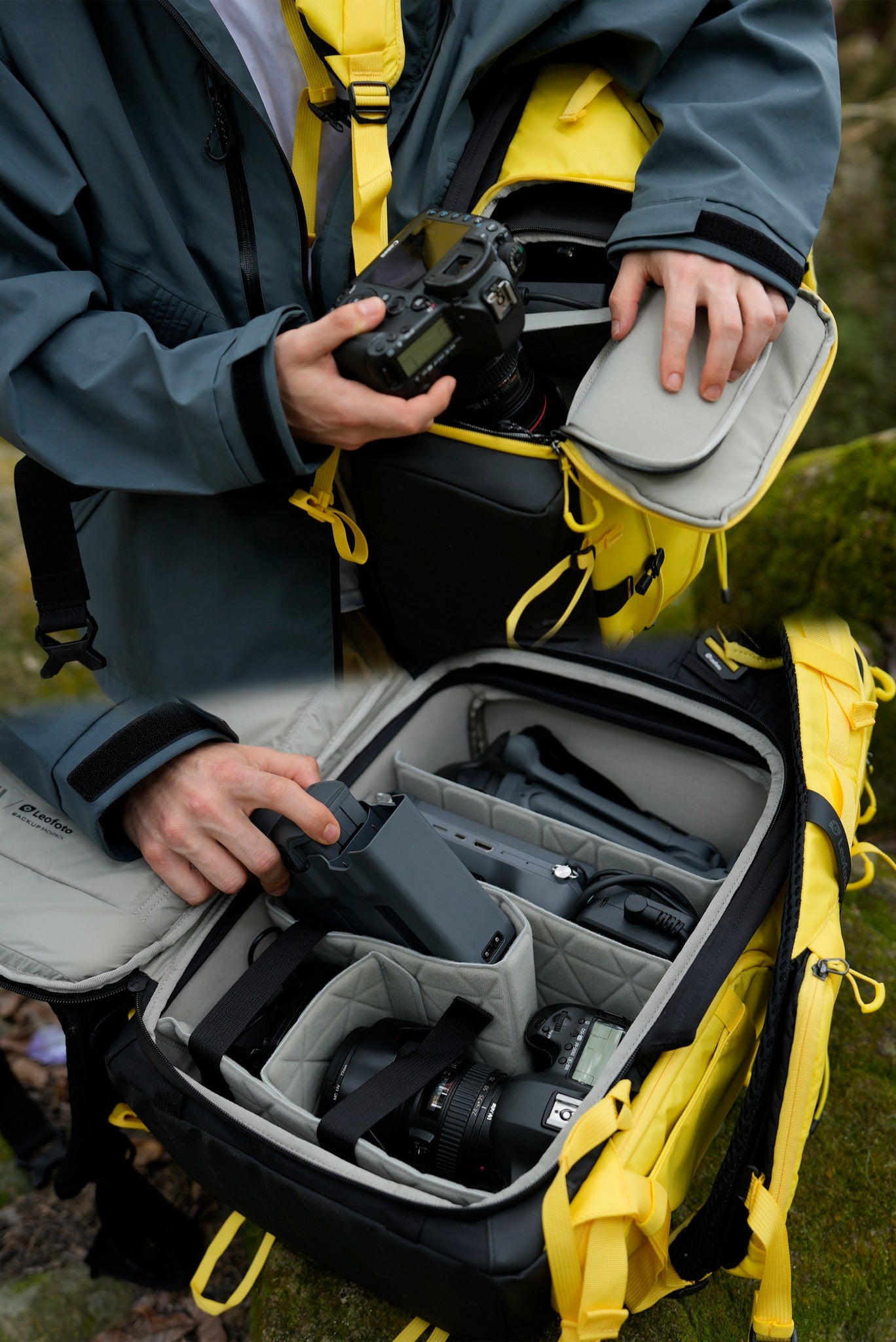 Leofoto 35L All-in-One Travel & Outdoor Camera Backpack (Black / Yellow / Green)